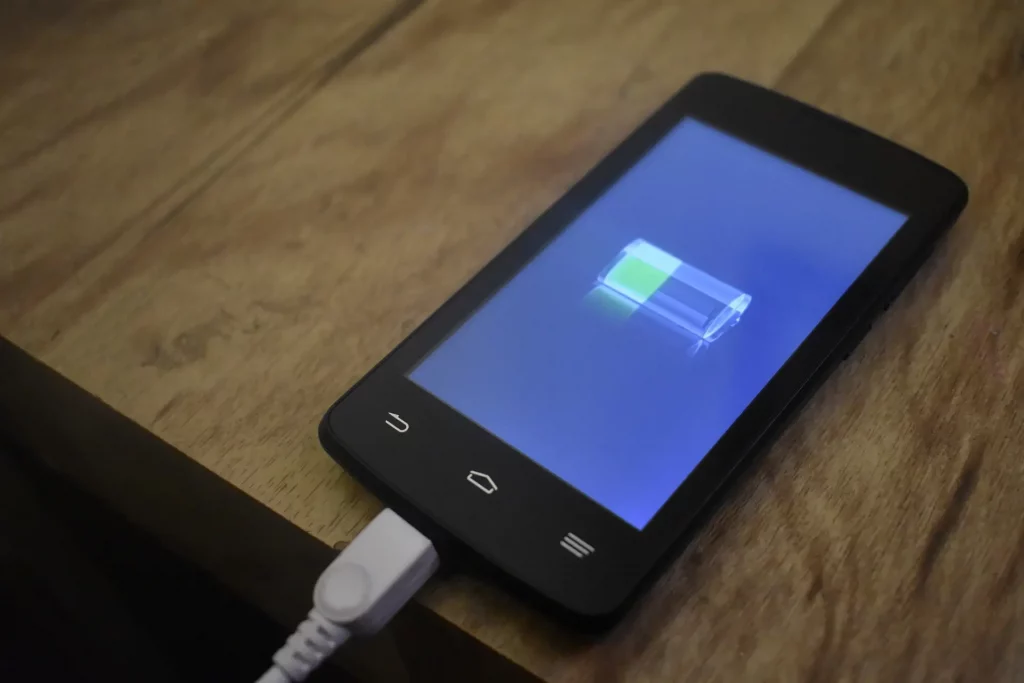 repair a phone screen